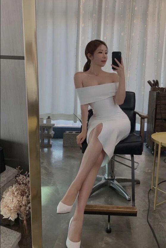 杏彩体育，健身美女私密照被刷屏画面美到让人窒息